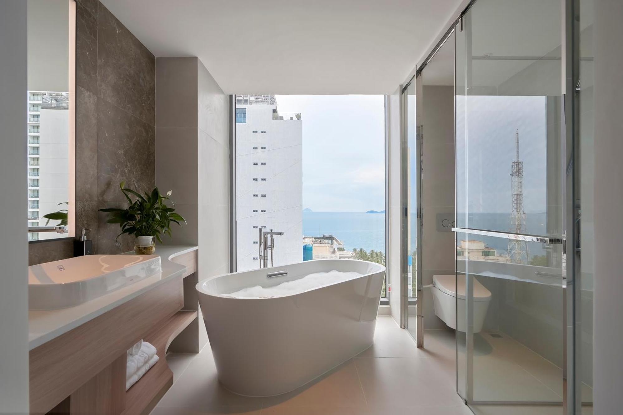 Adamas Boutique Hotel 5*