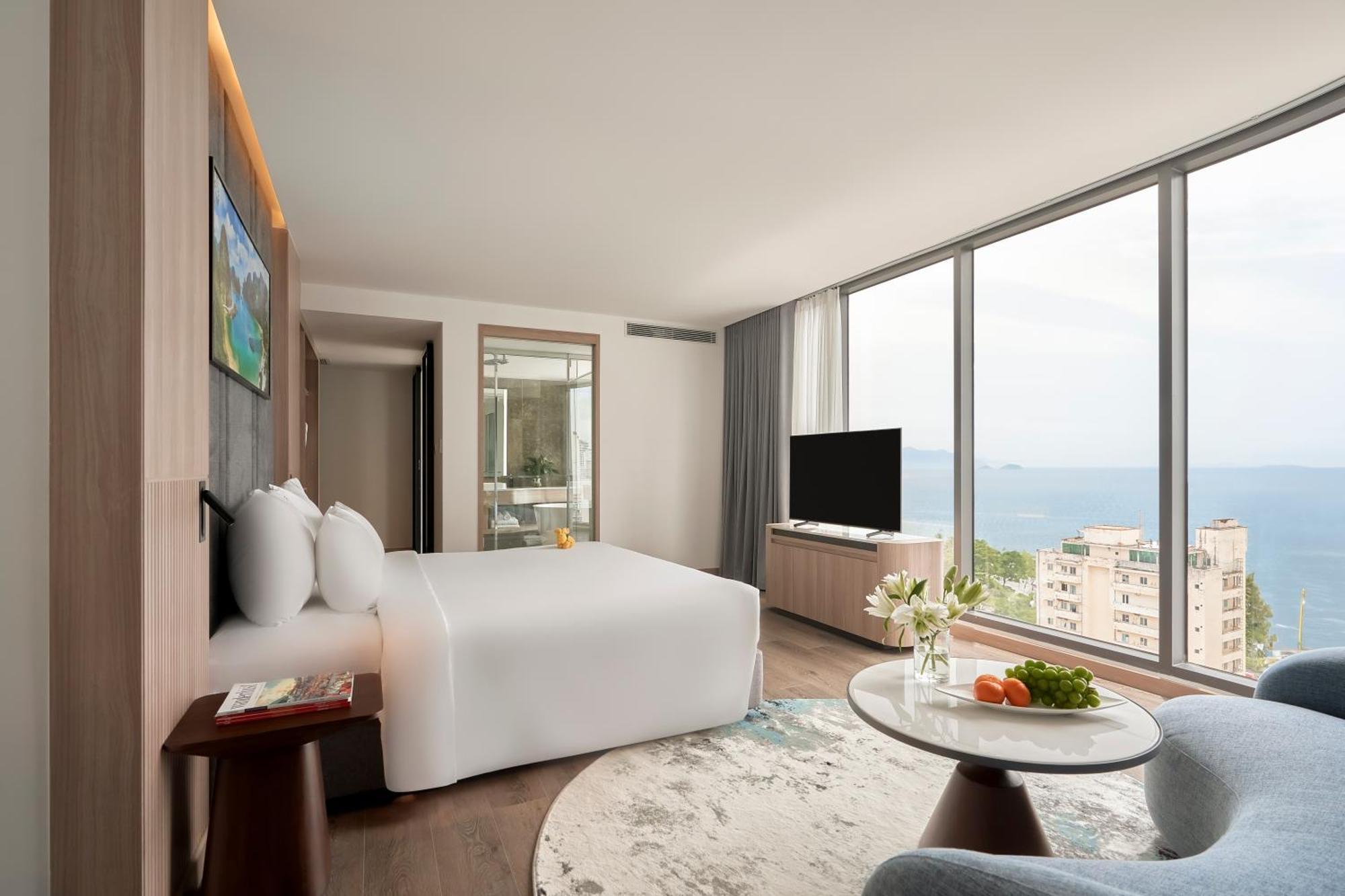 Adamas Boutique 5*