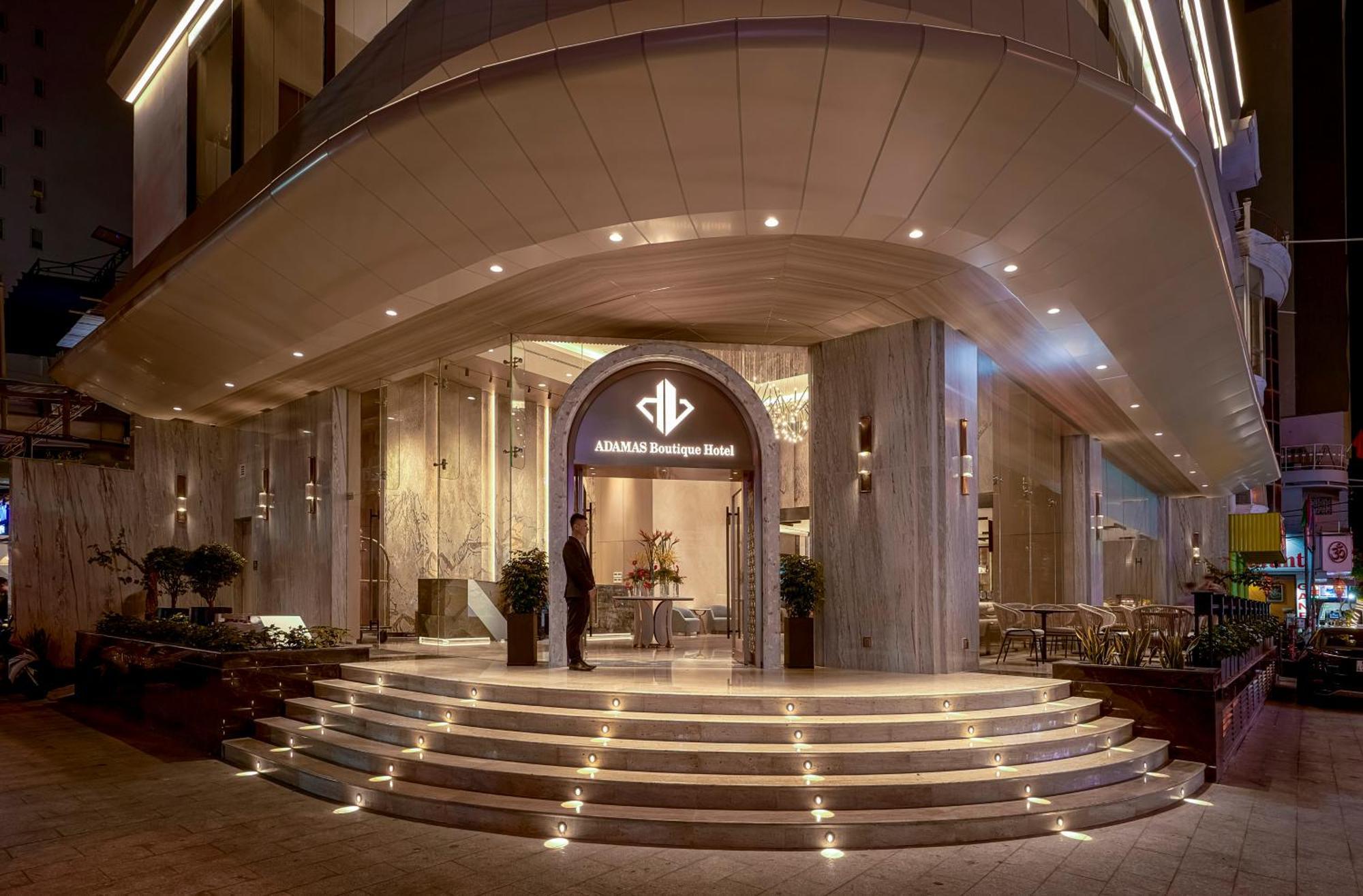 Adamas Boutique 5*